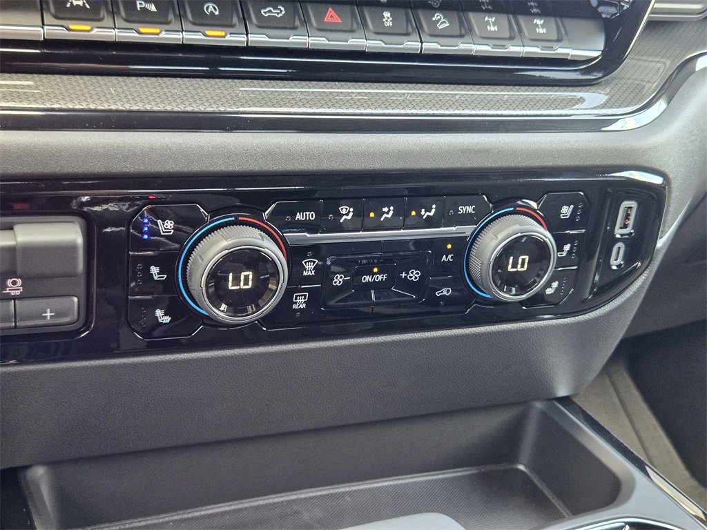 New 2026 Chevrolet Silverado 1500 ZR2 image 10