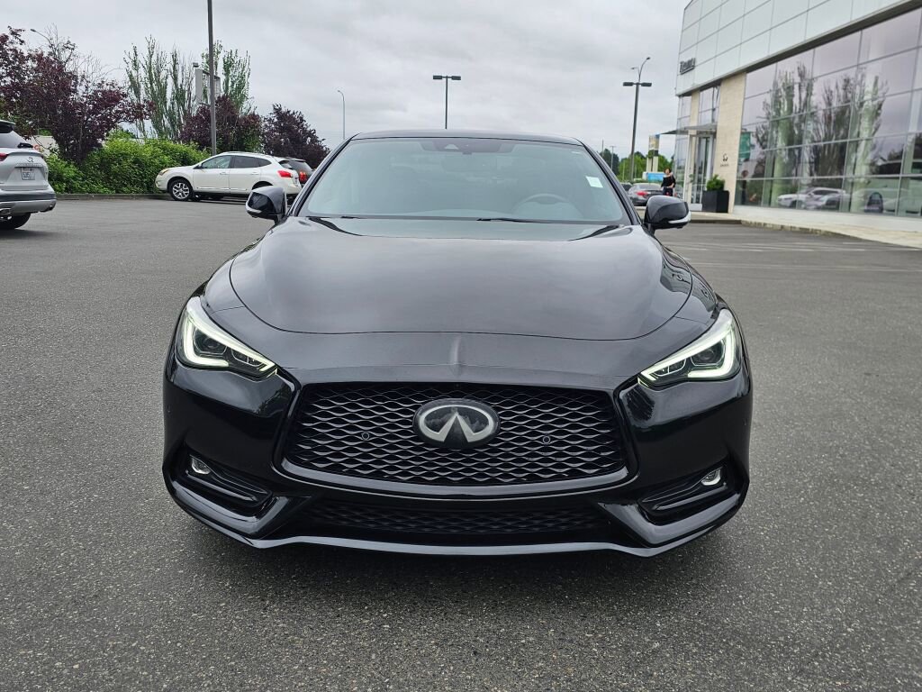 Used 2022 INFINITI Q60 Red Sport 400 w/ Cargo Package RWD image 2