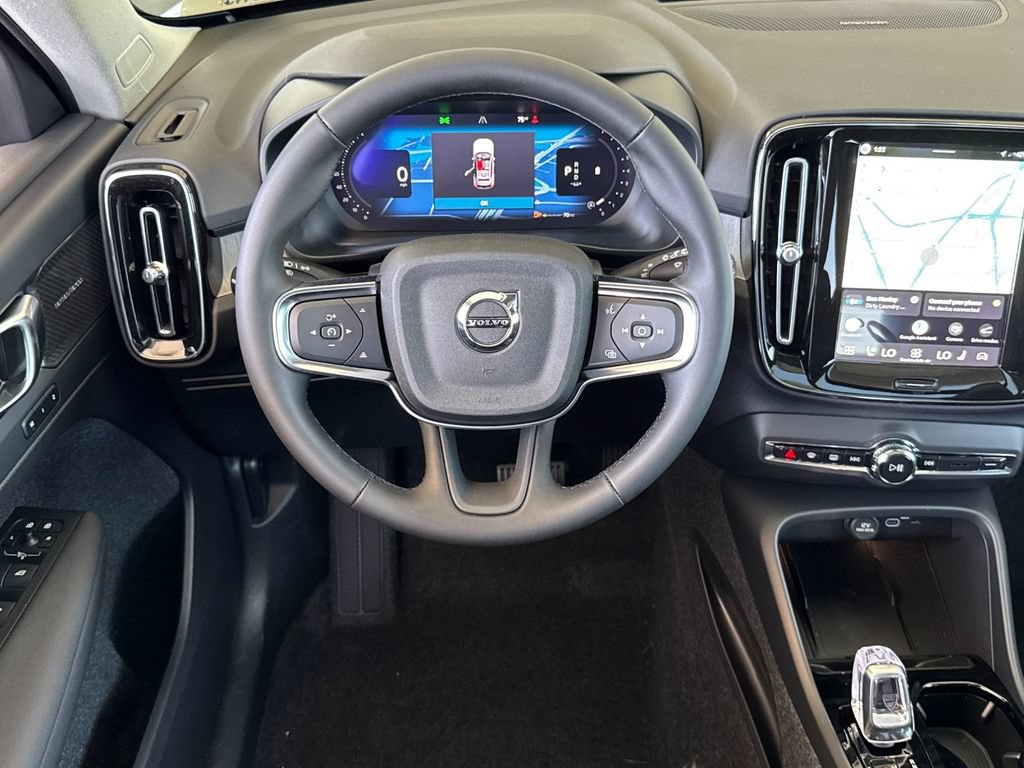 New 2026 Volvo XC40 B5 Plus w/ Climate Package AWD/4WD image 13