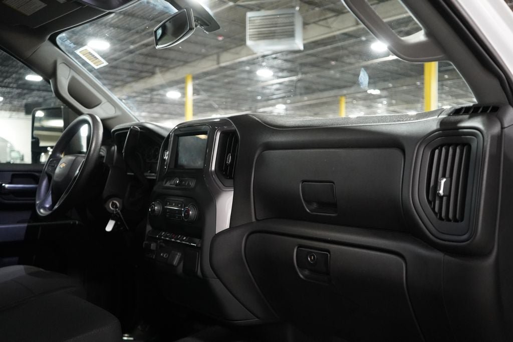 Used 2022 Chevrolet Silverado 2500 Custom w/ Custom Value Package AWD/4WD image 28