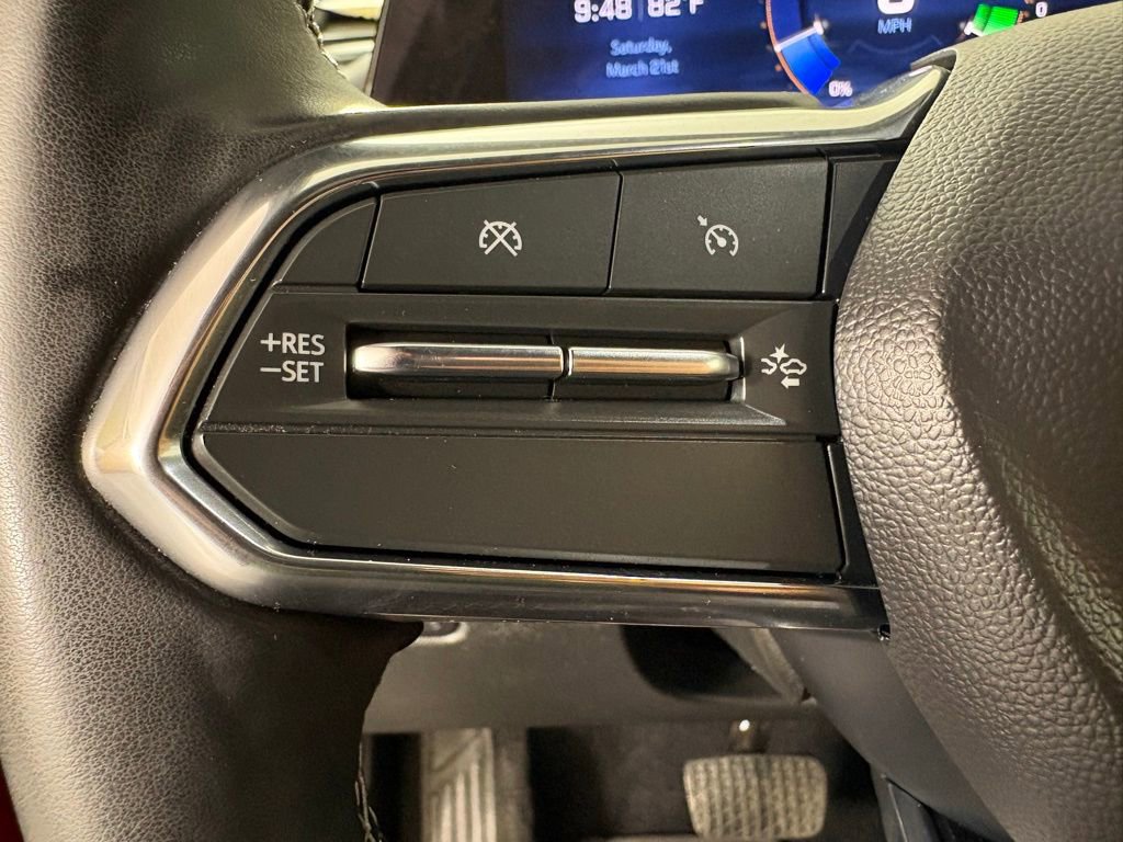 Used 2025 Chevrolet Equinox EV LT w/ Convenience Package image 27