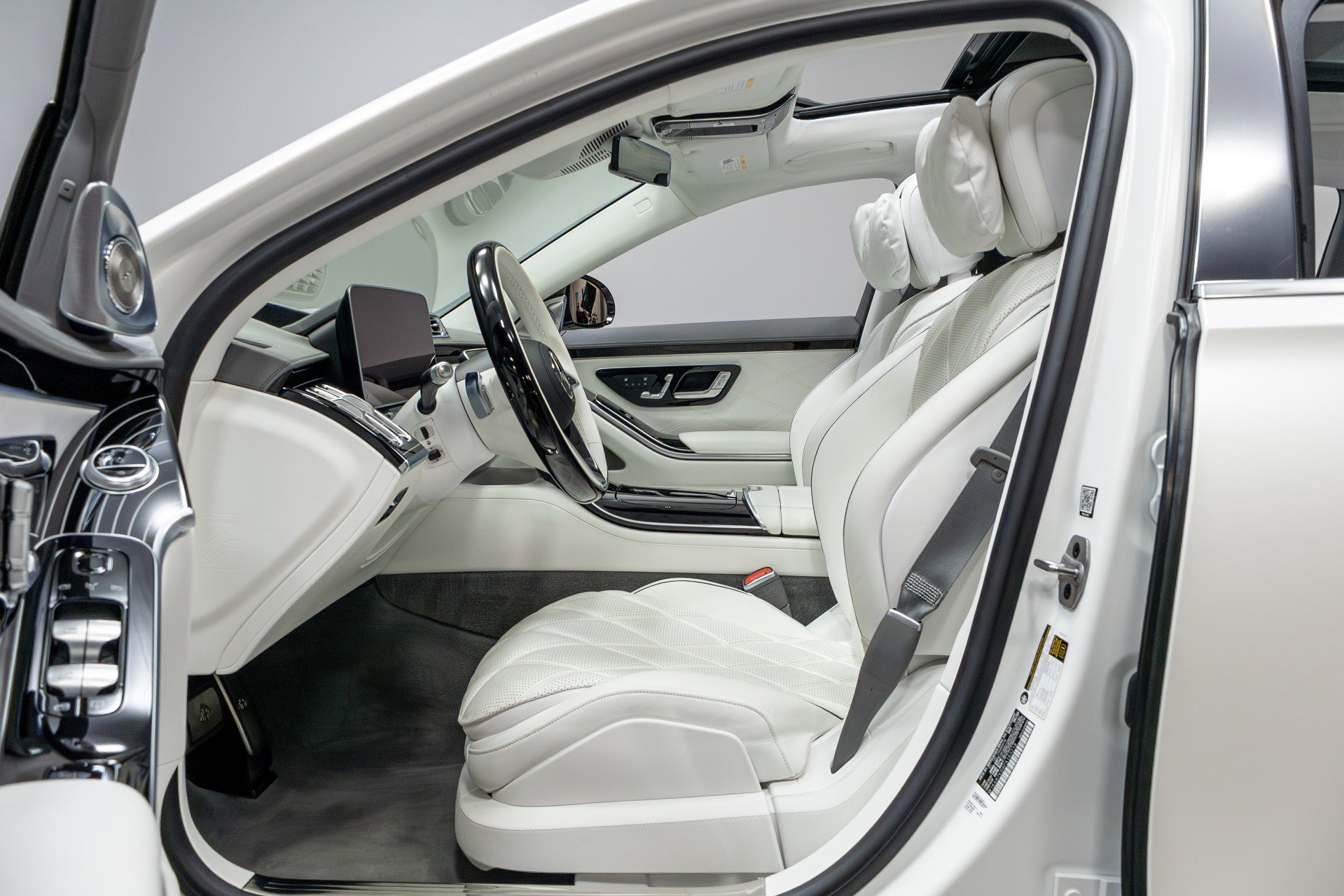 Used 2023 Mercedes-Benz Maybach S 680 4MATIC image 5