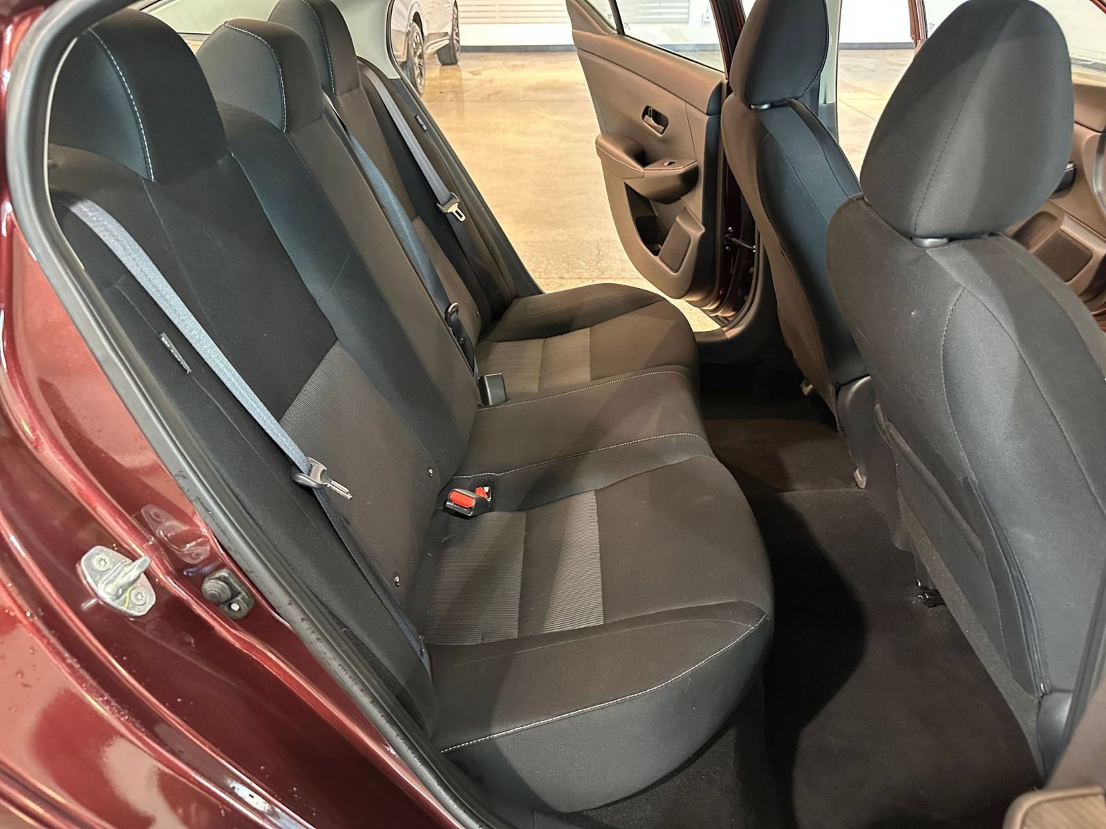 Used 2025 Nissan Sentra SV FWD image 36