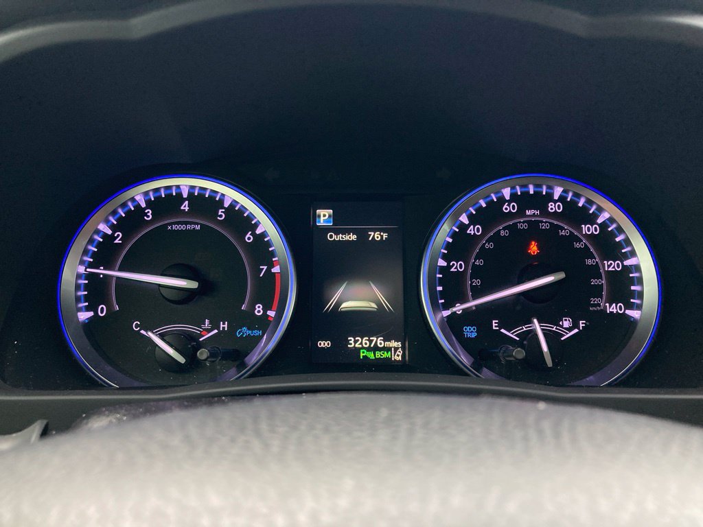 Used 2019 Toyota Highlander Limited FWD image 16