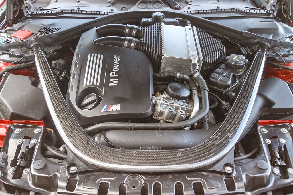 Used 2020 BMW M4 CS w/ Executive Package RWD image 27