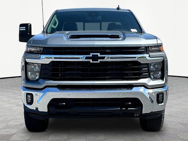 New 2026 Chevrolet Silverado 2500 LT w/ Safety Package AWD/4WD image 2