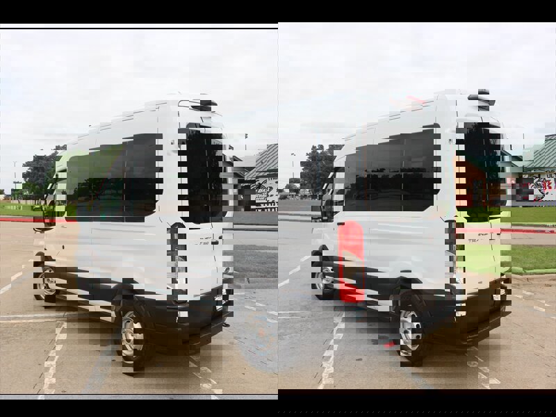 Used 2024 Ford Transit 350 XL RWD image 5