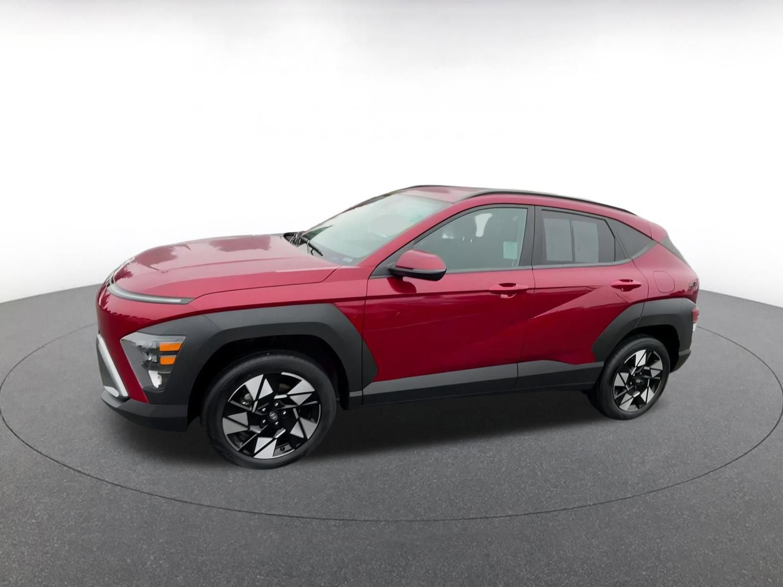 Used 2025 Hyundai Kona SEL image 7