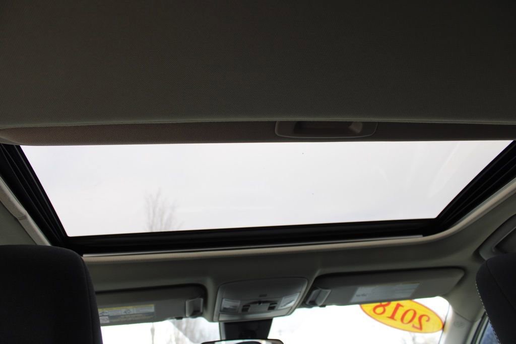 Used 2018 Toyota RAV4 XLE image 26