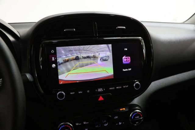 Used 2024 Kia Soul S FWD image 27