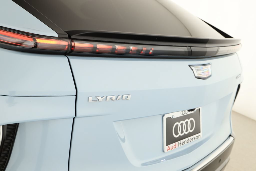 Used 2024 Cadillac Lyriq Luxury RWD image 30