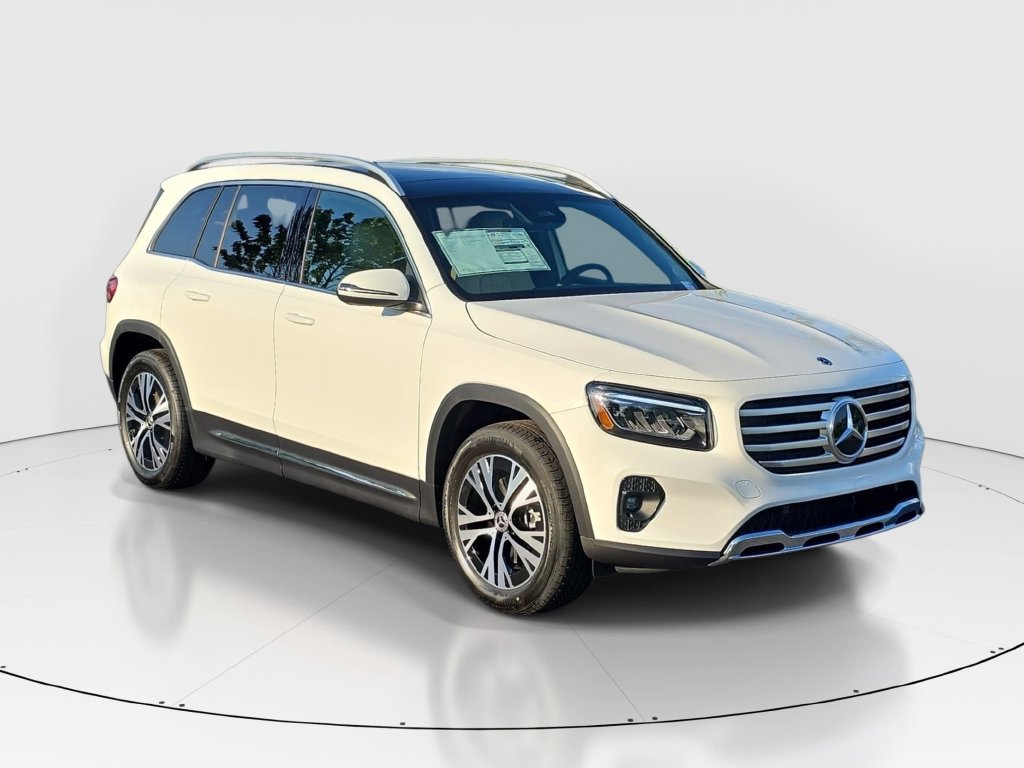 New 2026 Mercedes-Benz GLB 250 image 3