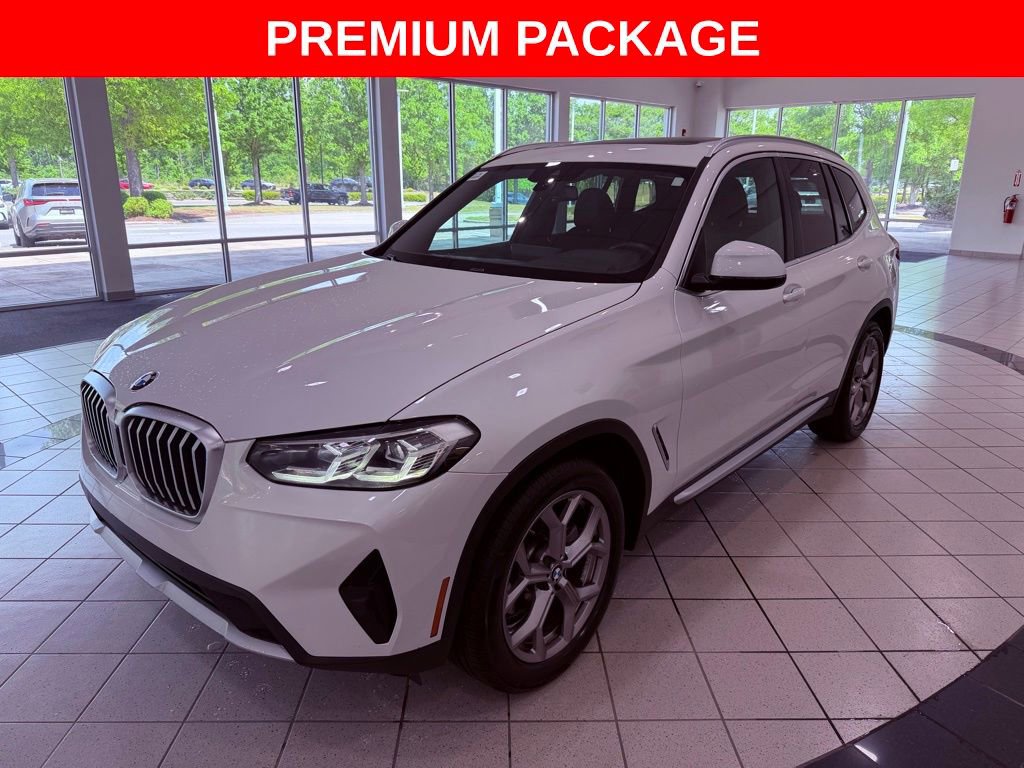 Used 2022 BMW X3 sDrive30i w/ Premium Package 2 RWD image 3
