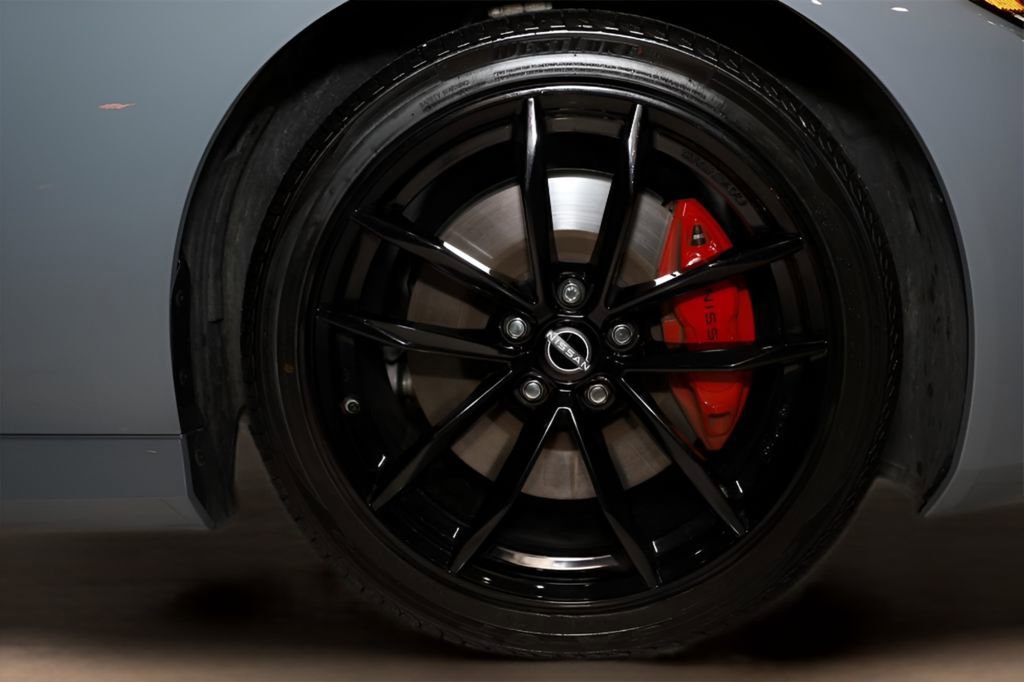Used 2024 Nissan Z Performance w/ Floor Mat Package image 20