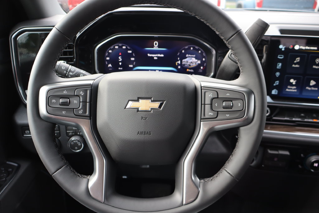 New 2026 Chevrolet Silverado 1500 LT w/ Z71 Off-Road Package AWD/4WD image 7