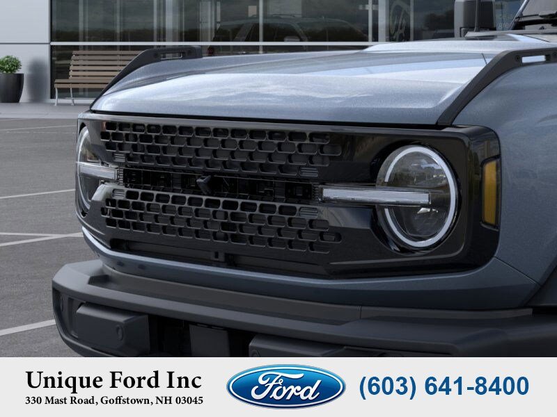 New 2025 Ford Bronco Outer Banks w/ Black Appearance Package image 51
