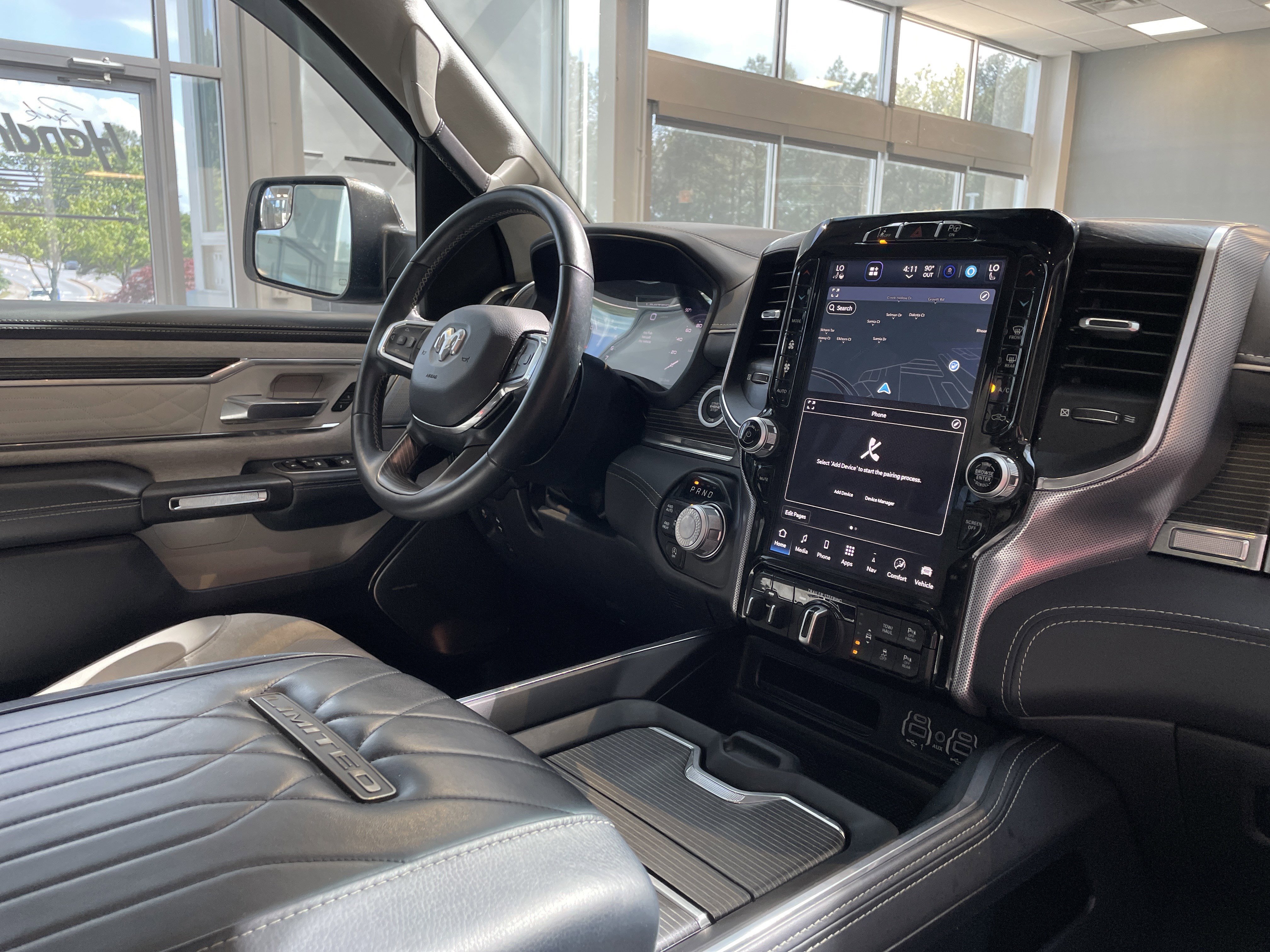 Used 2024 RAM 1500 Limited AWD/4WD image 34