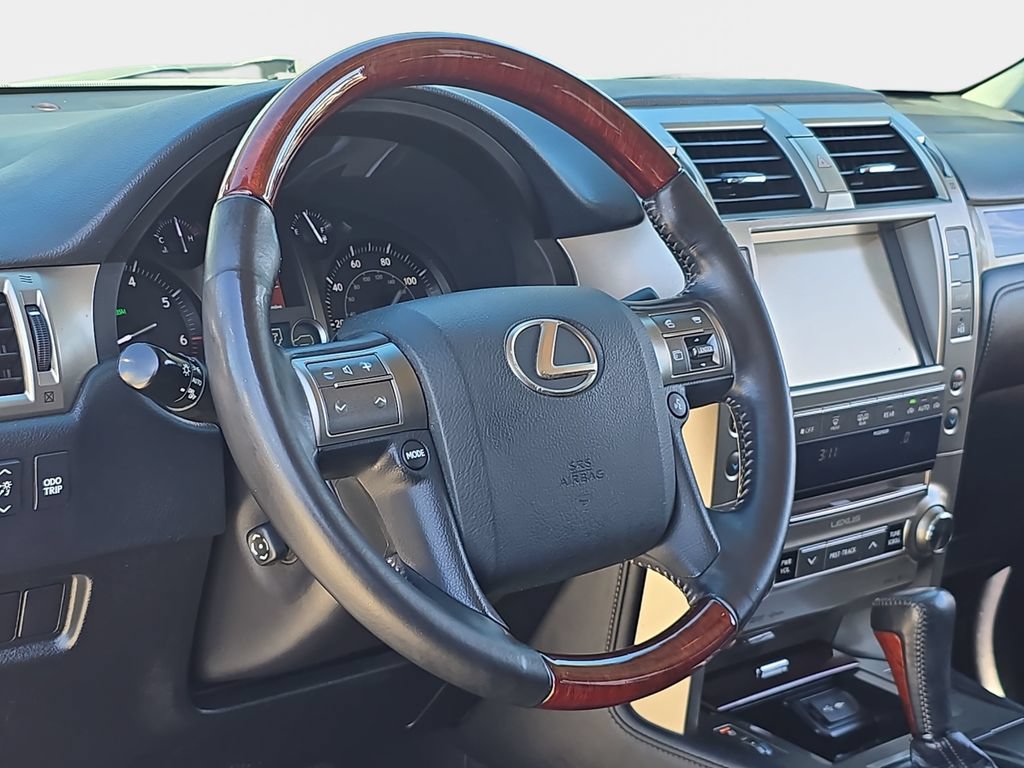 Used 2016 Lexus GX 460 w/ Premium Package AWD/4WD image 20