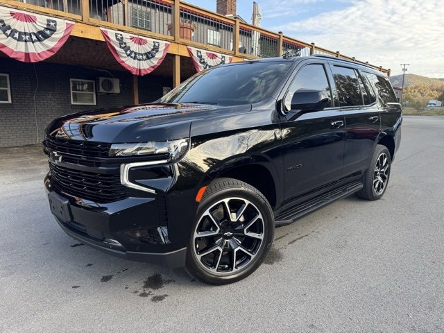 Used 2023 Chevrolet Tahoe RST image 2