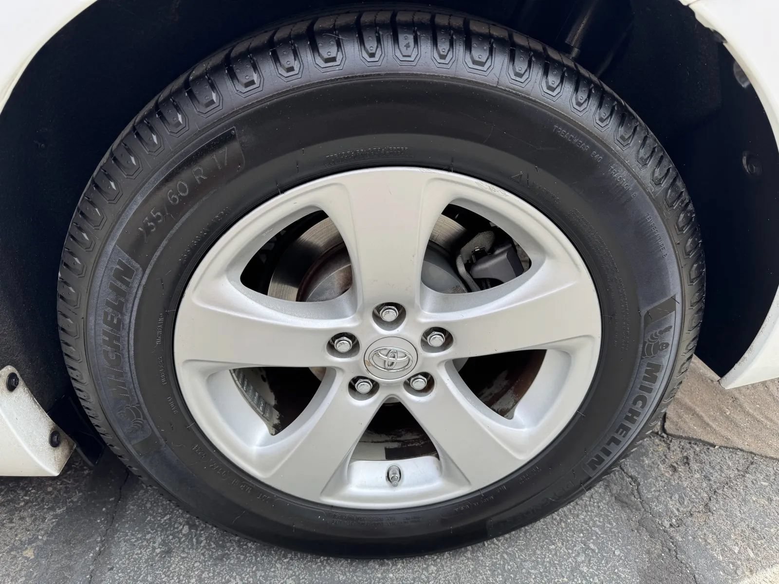 Used 2013 Toyota Sienna LE w/ Towing Pkg FWD image 15