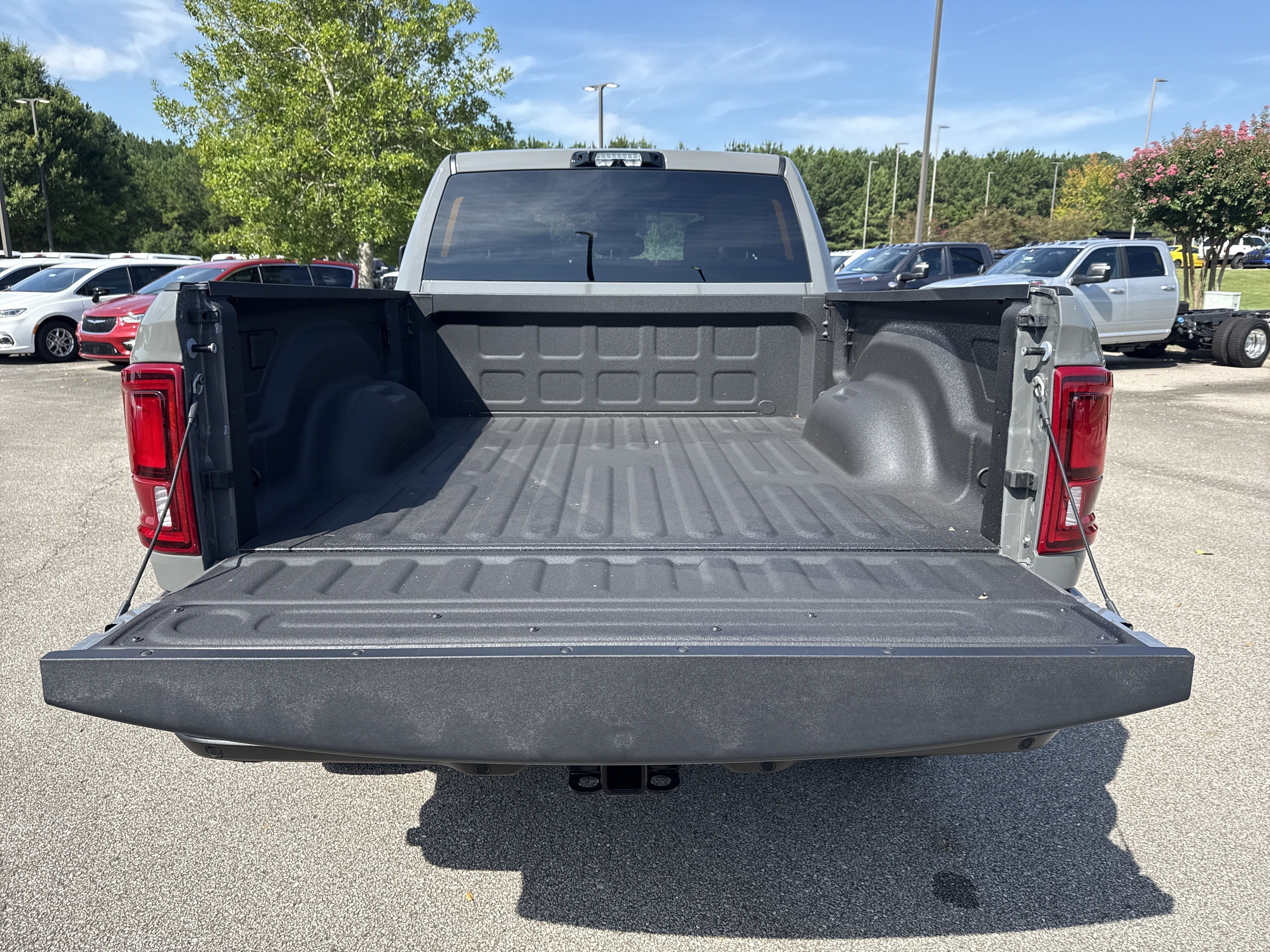 New 2026 RAM 2500 Big Horn AWD/4WD image 21