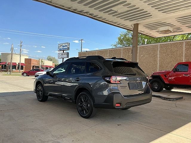 Used 2024 Subaru Outback Onyx Edition image 6