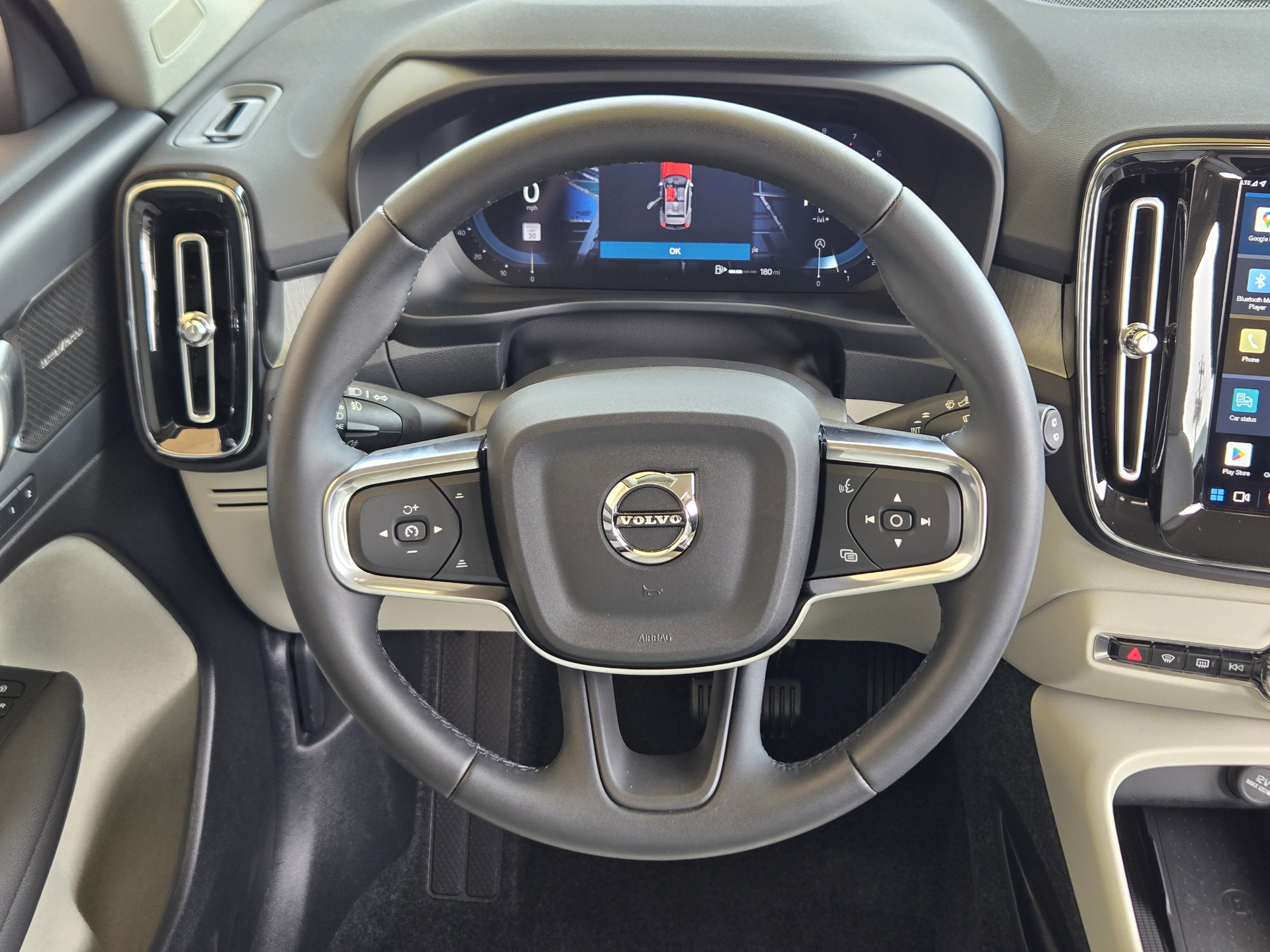 Used 2025 Volvo XC40 B5 Plus w/ Protection Package Premier image 37