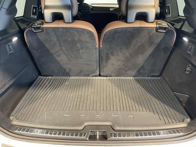 Used 2023 Volvo XC90 T8 Plus w/ Protection Package image 19