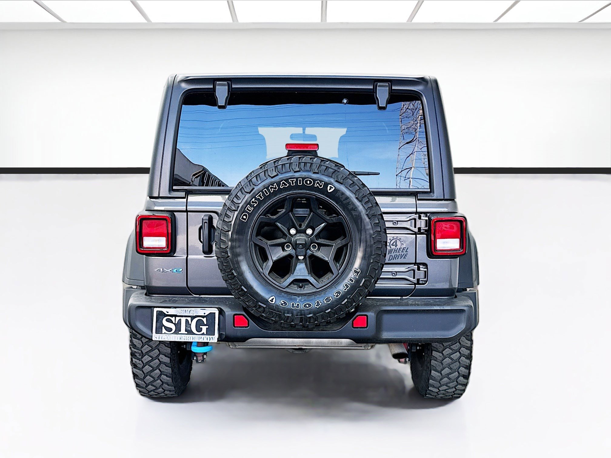 Used 2023 Jeep Wrangler Unlimited image 5