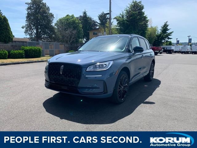 New 2025 Lincoln Corsair Reserve w/ Jet Appearance Package