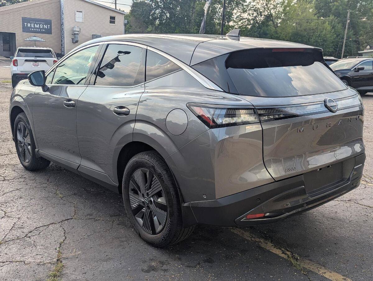 Used 2025 Nissan Murano SL w/ Cargo Package AWD/4WD image 6