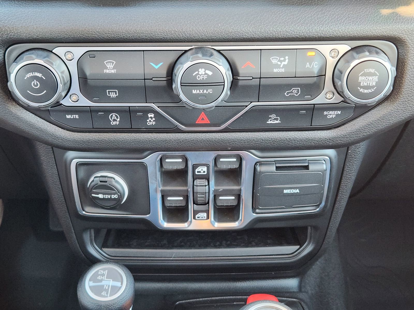 New 2026 Jeep Gladiator Sport image 26