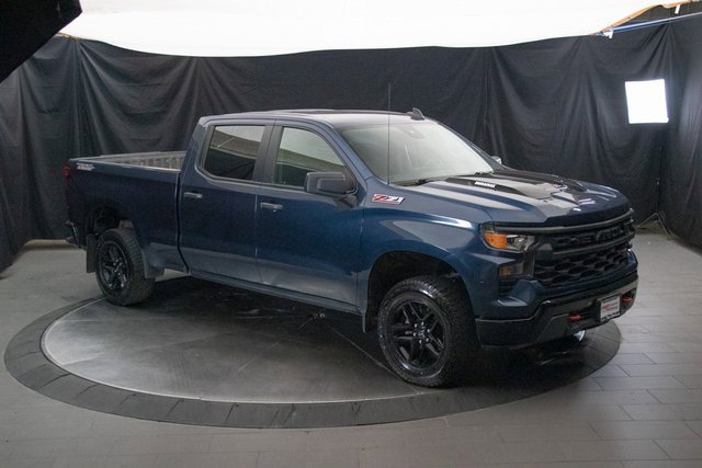 Used 2022 Chevrolet Silverado 1500 Custom Trail Boss image 2