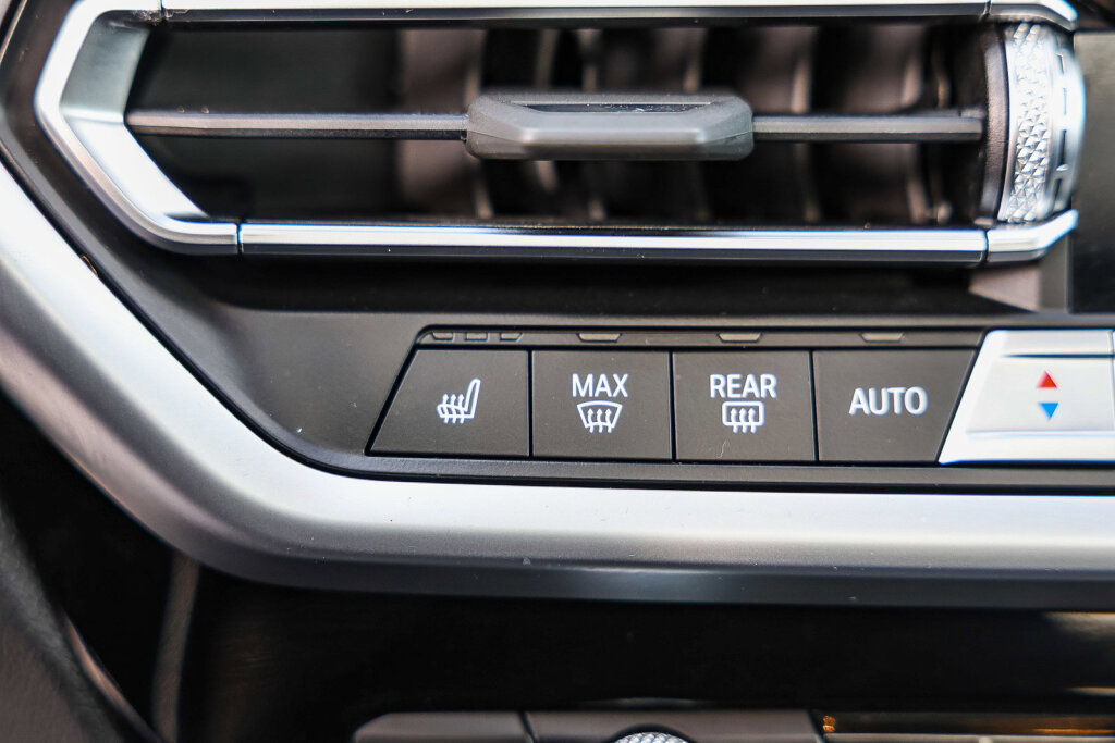 Used 2022 BMW X3 xDrive30i w/ Premium Package 2 image 17