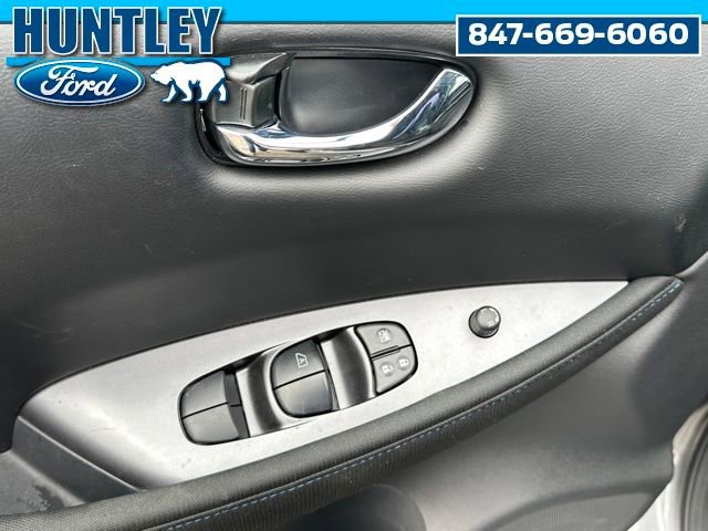 Used 2024 Nissan Leaf S image 16