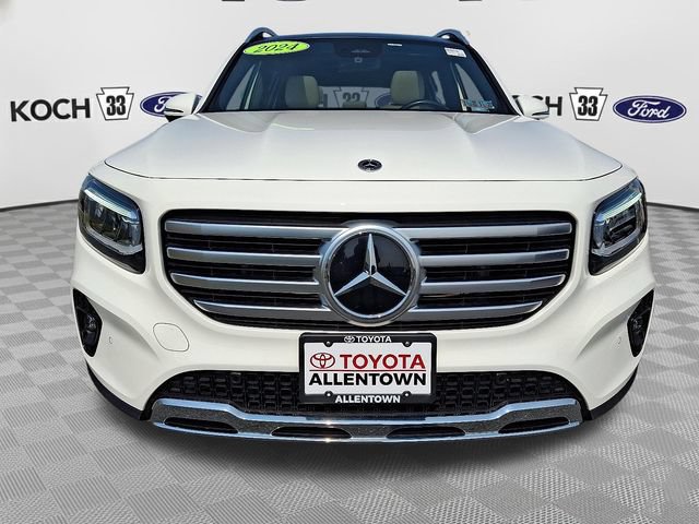 Used 2024 Mercedes-Benz GLB 250 4MATIC image 2