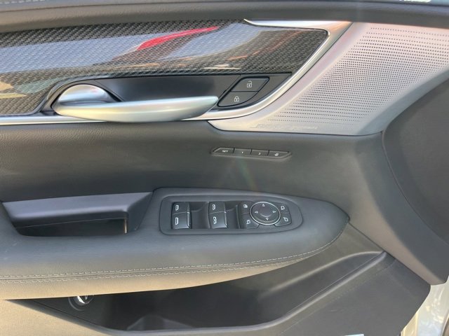 New 2025 Cadillac XT5 Sportv w/ Technology Package image 14