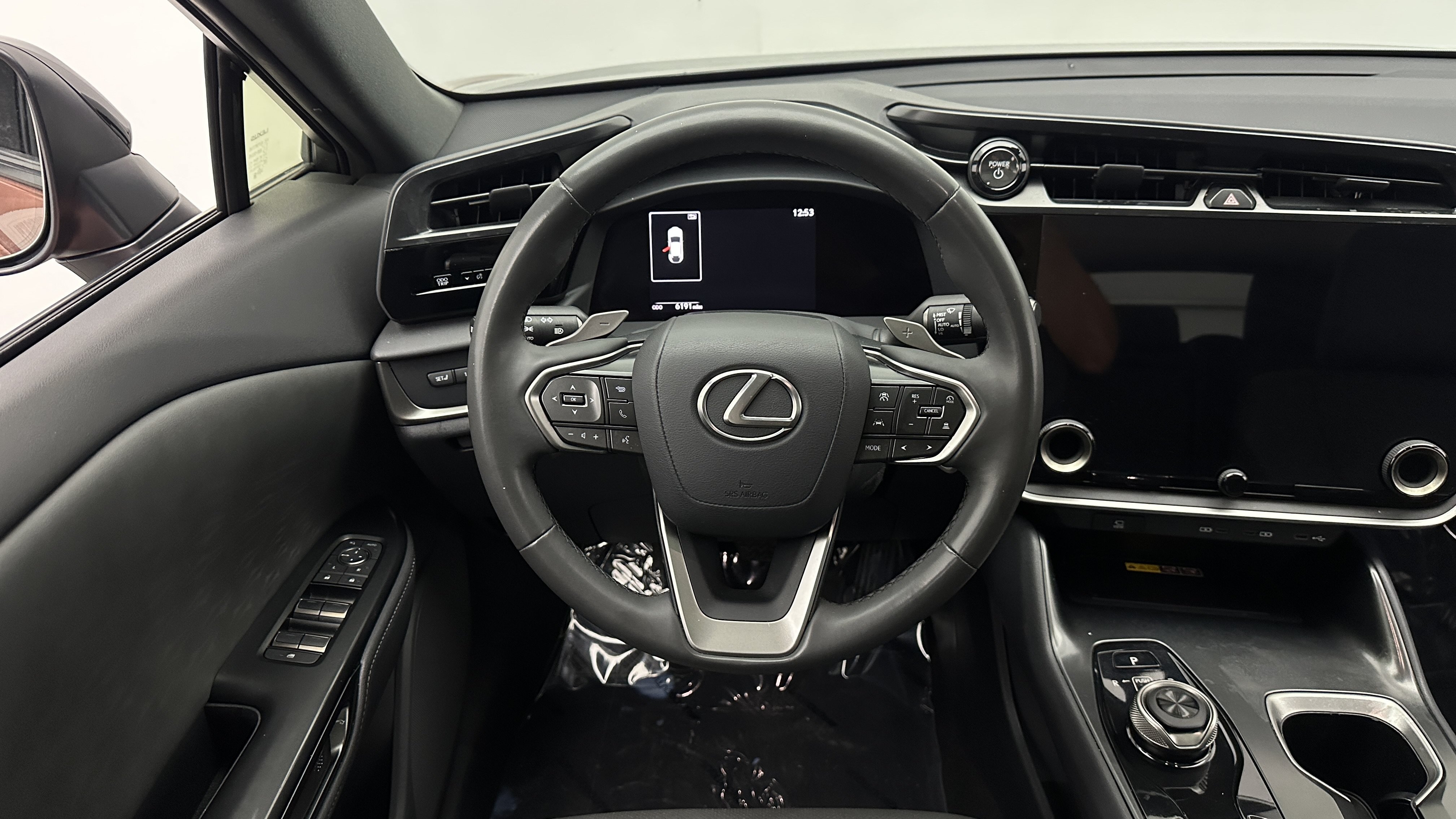 Used 2025 Lexus RZ 300e w/ Accessory Package (Z2) FWD image 28
