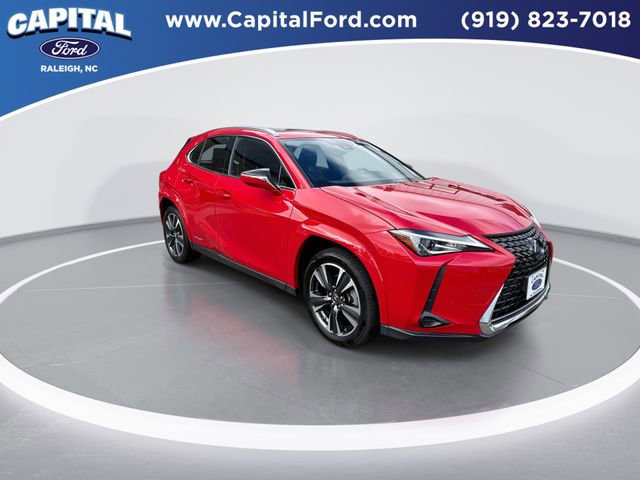 Used 2022 Lexus UX 250h w/ Premium Package image 2