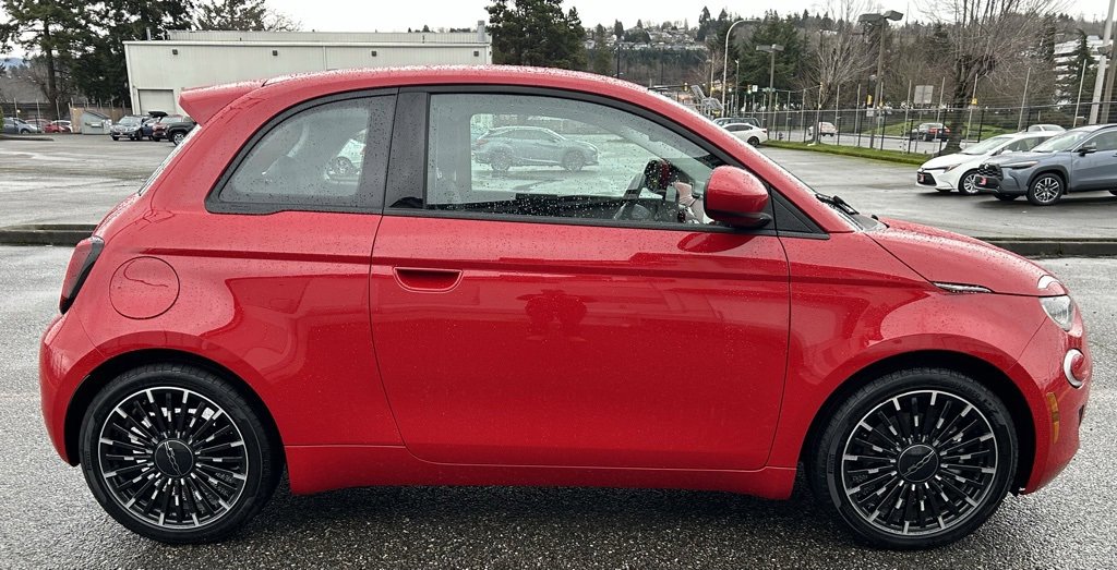 Used 2024 FIAT 500 e (RED) image 4