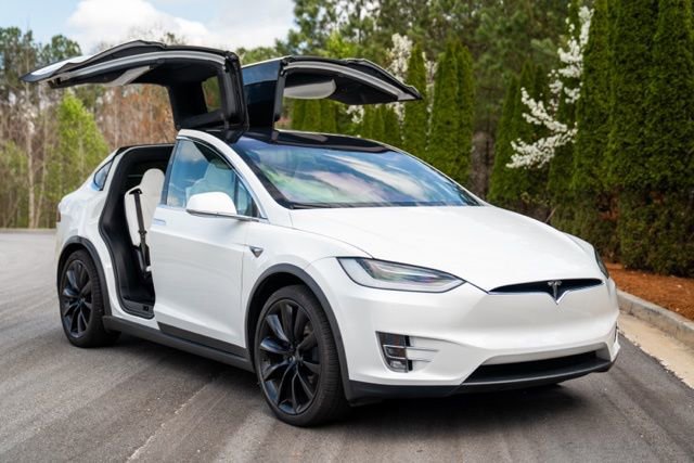 Used 2020 Tesla Model X Long Range image 25