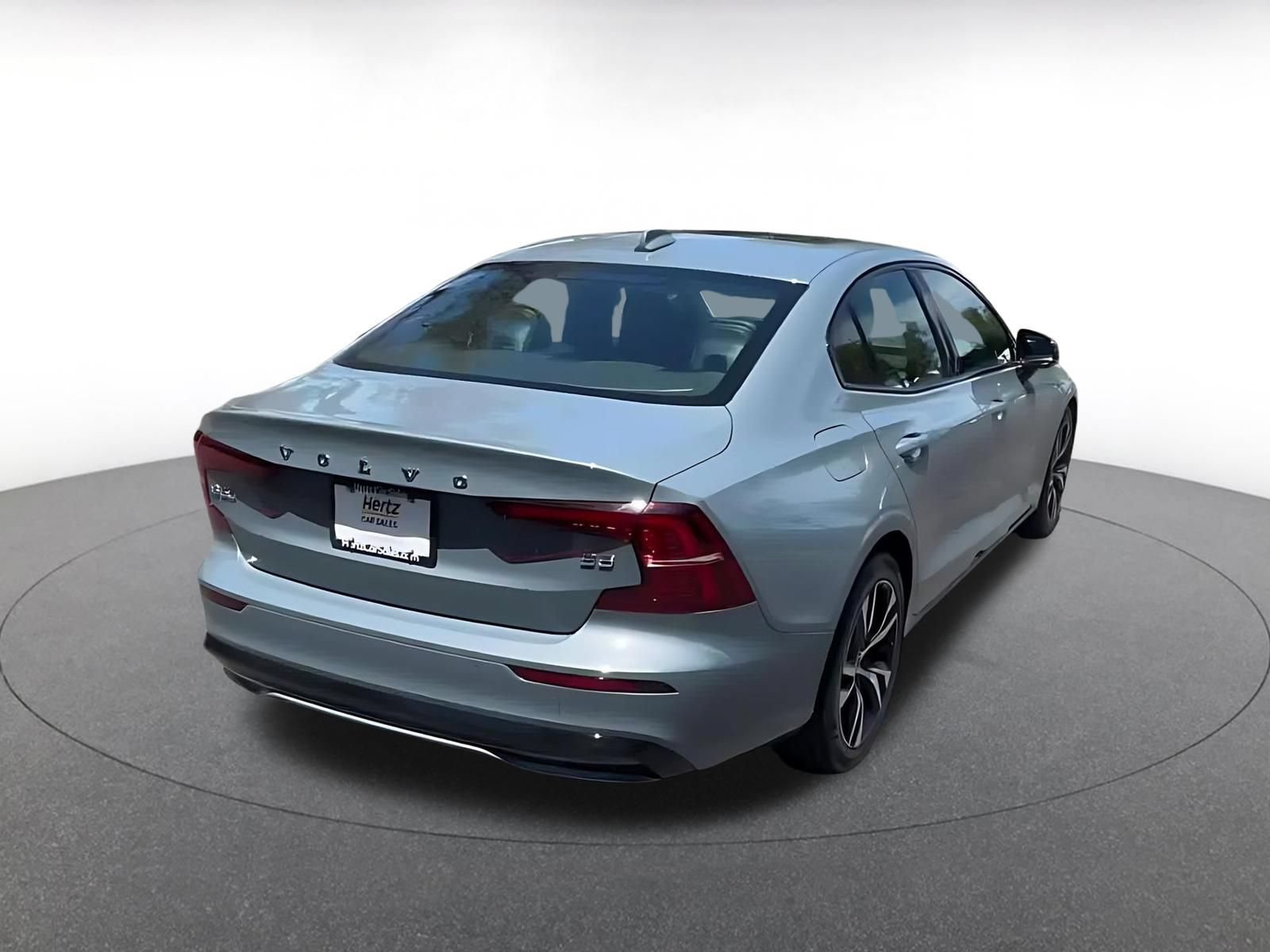 Used 2024 Volvo S60 B5 Core FWD image 14
