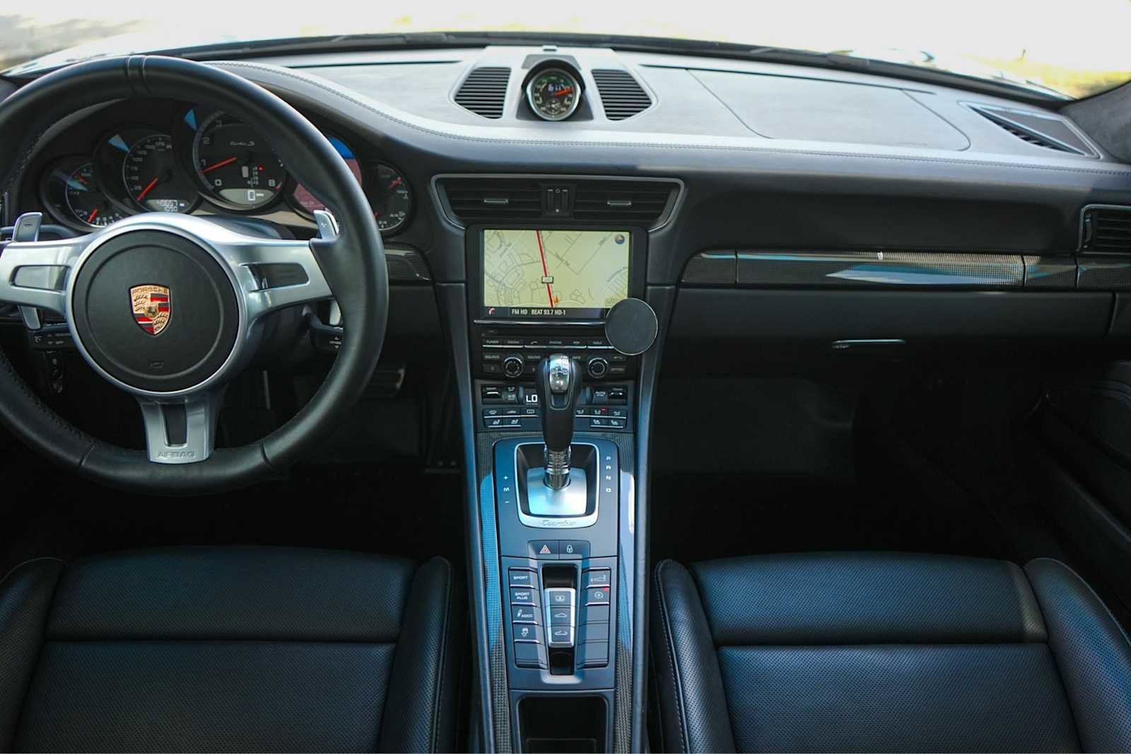 Used 2015 Porsche 911 Turbo S AWD/4WD image 10