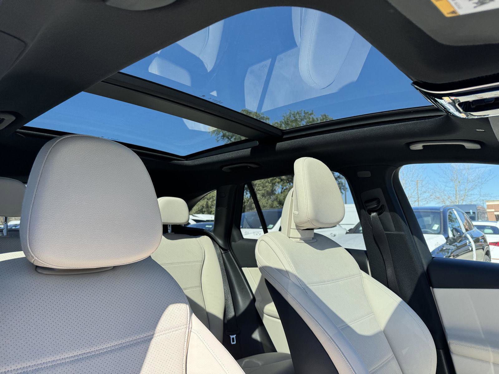 Certified 2026 Mercedes-Benz GLC 300 image 32