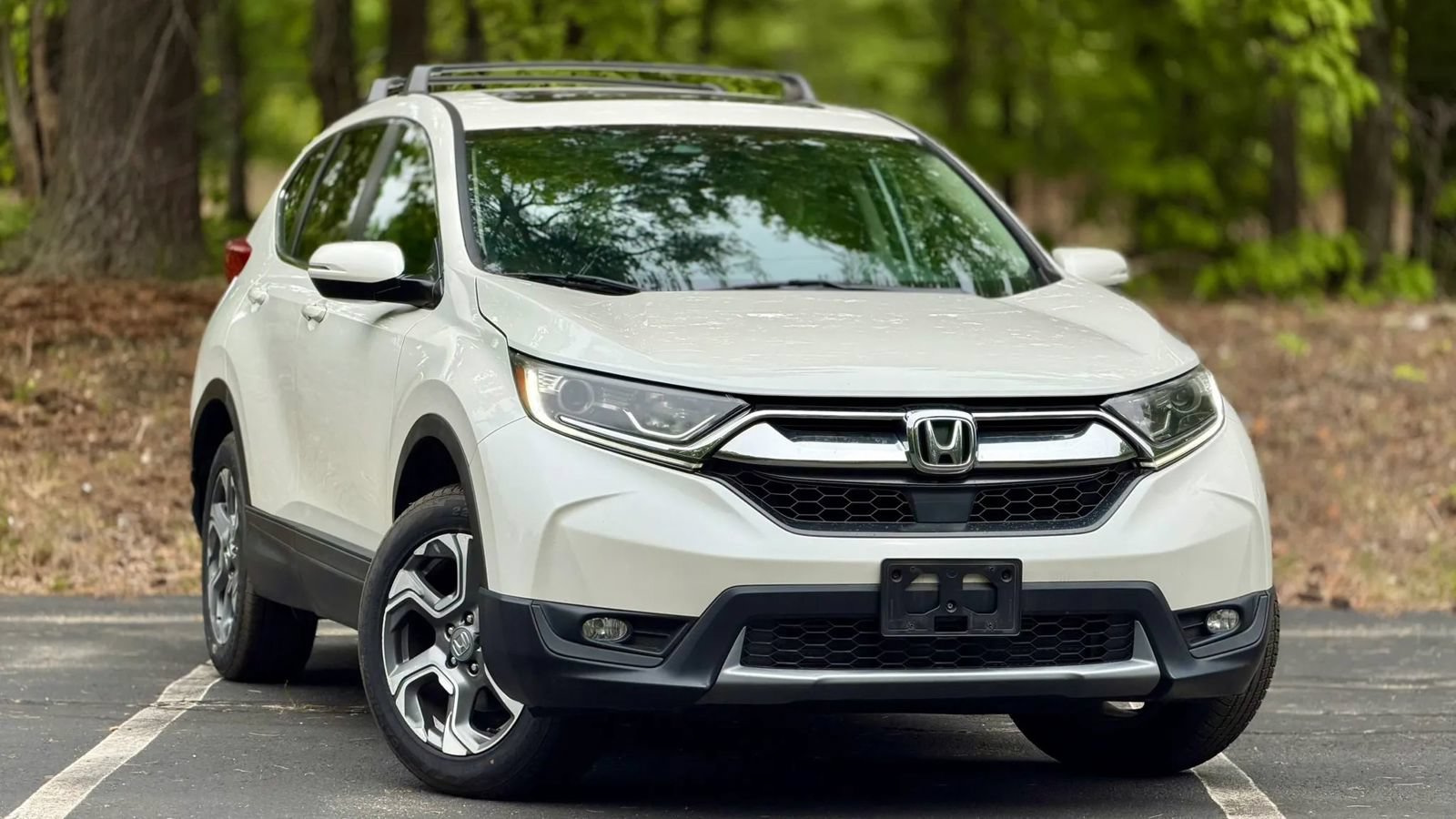 Used 2018 Honda CR-V EX image 2