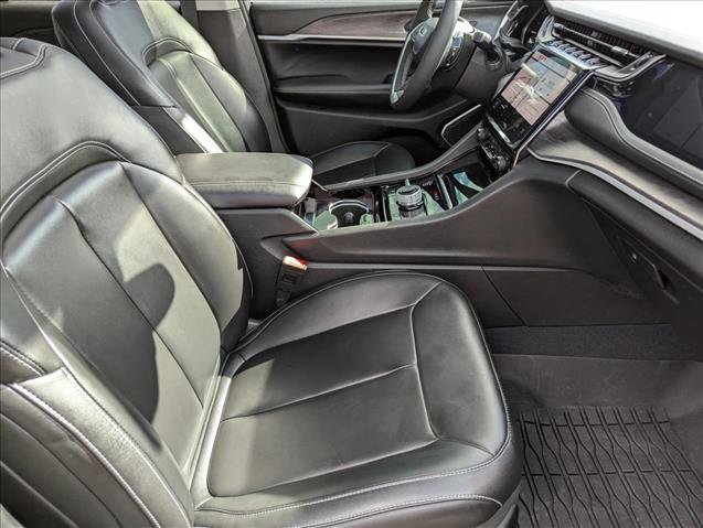 Used 2023 Jeep Grand Cherokee 4WD 4xe image 22