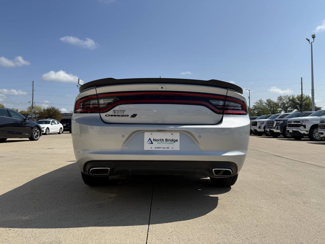 Used 2020 Dodge Charger SXT w/ Plus Group image 29