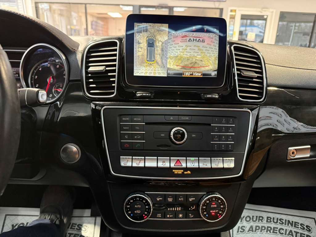 Used 2018 Mercedes-Benz GLS 550 4MATIC w/ Offroad Package image 18