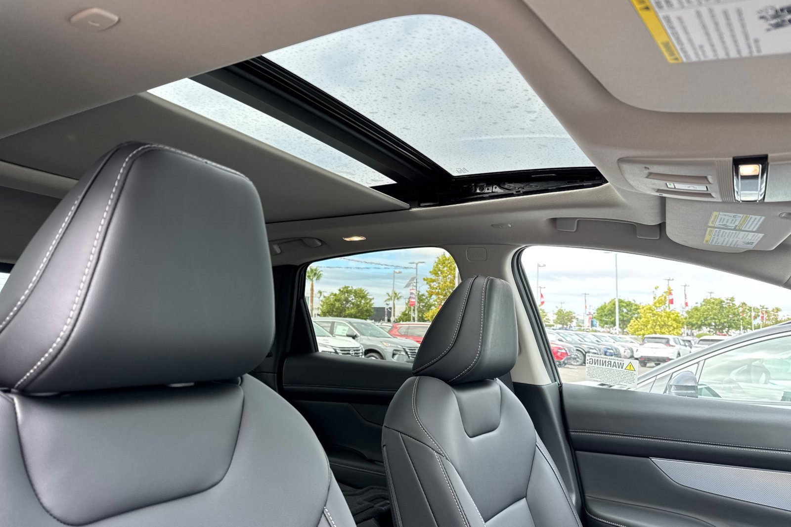 New 2025 Nissan Murano SL image 14