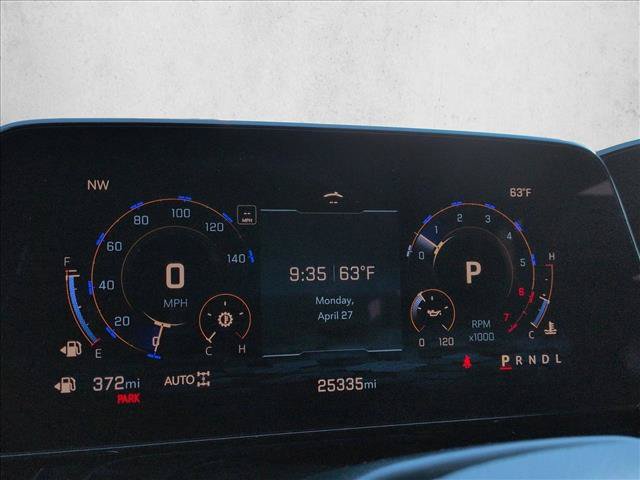 Used 2025 Chevrolet Suburban Z71 AWD/4WD image 11